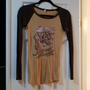 Spell and the gypsy raglan